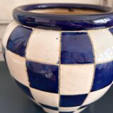 Vase, cache-pot à décor de damier