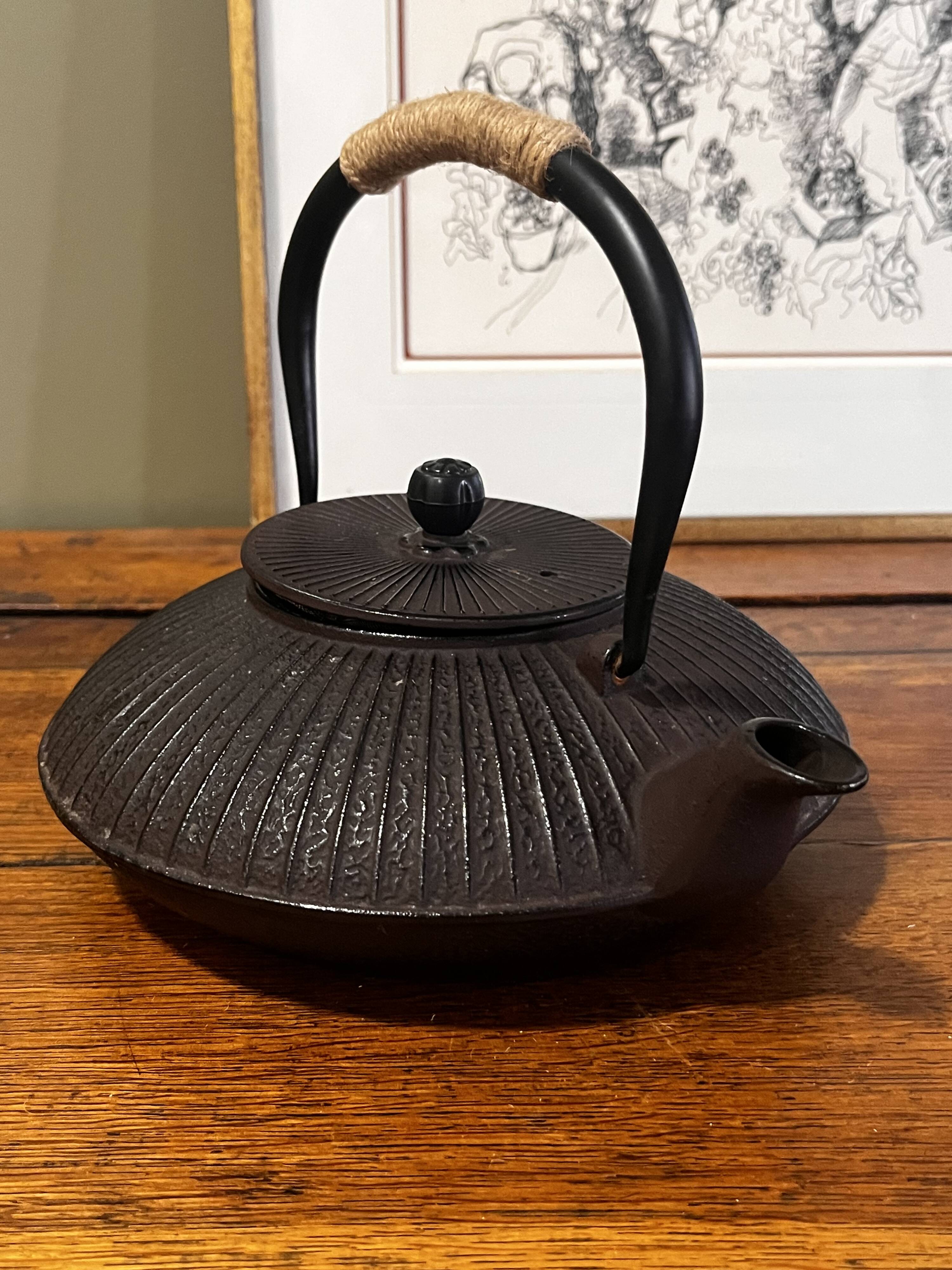 Théière en fonte