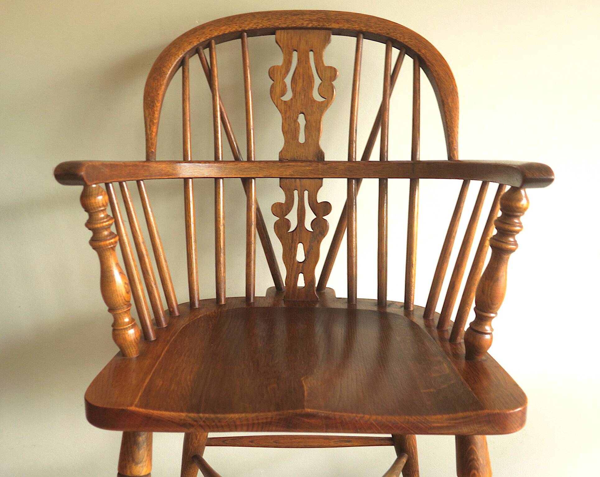 Mid century solid oak lyre-back Windsor elbow armchair, 1960s