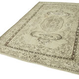 Tapis beige oriental ancien fait à la main 186 cm x 265 cm