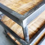 Industrial service with 3 trays