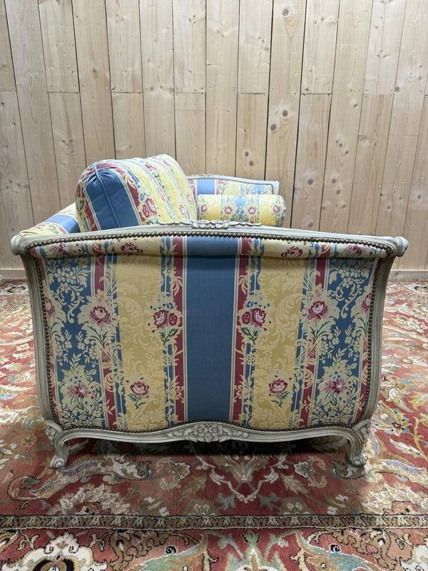 Canapé réchampi de style Louis XV