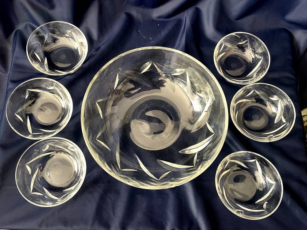 Baccarat fruit salad set salad bowl with 6 bowls table art