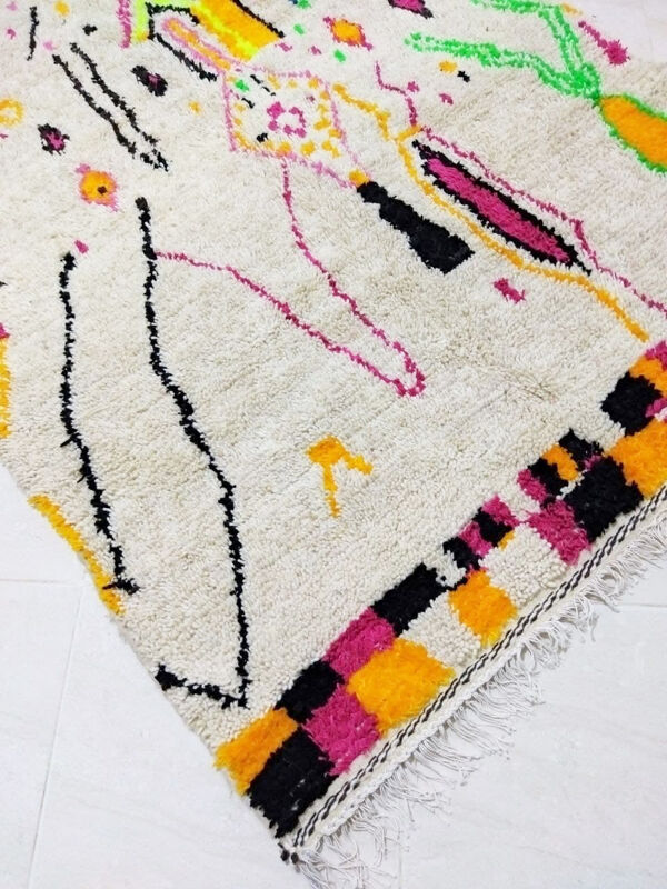 Azilal Carpet With 100% Coloured Patterns 235 X 148 Cm