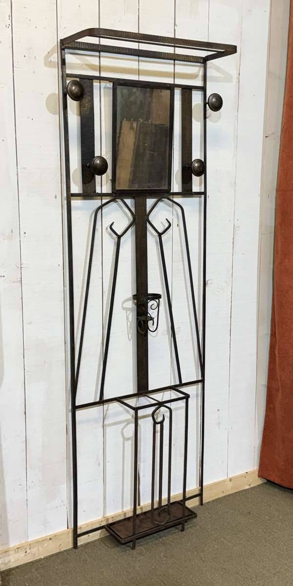Porte manteaux de style art déco en fer des années 1960