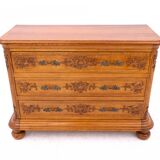 Light oak chest of drawers from the early 20th century, Western Europe. After renovation.