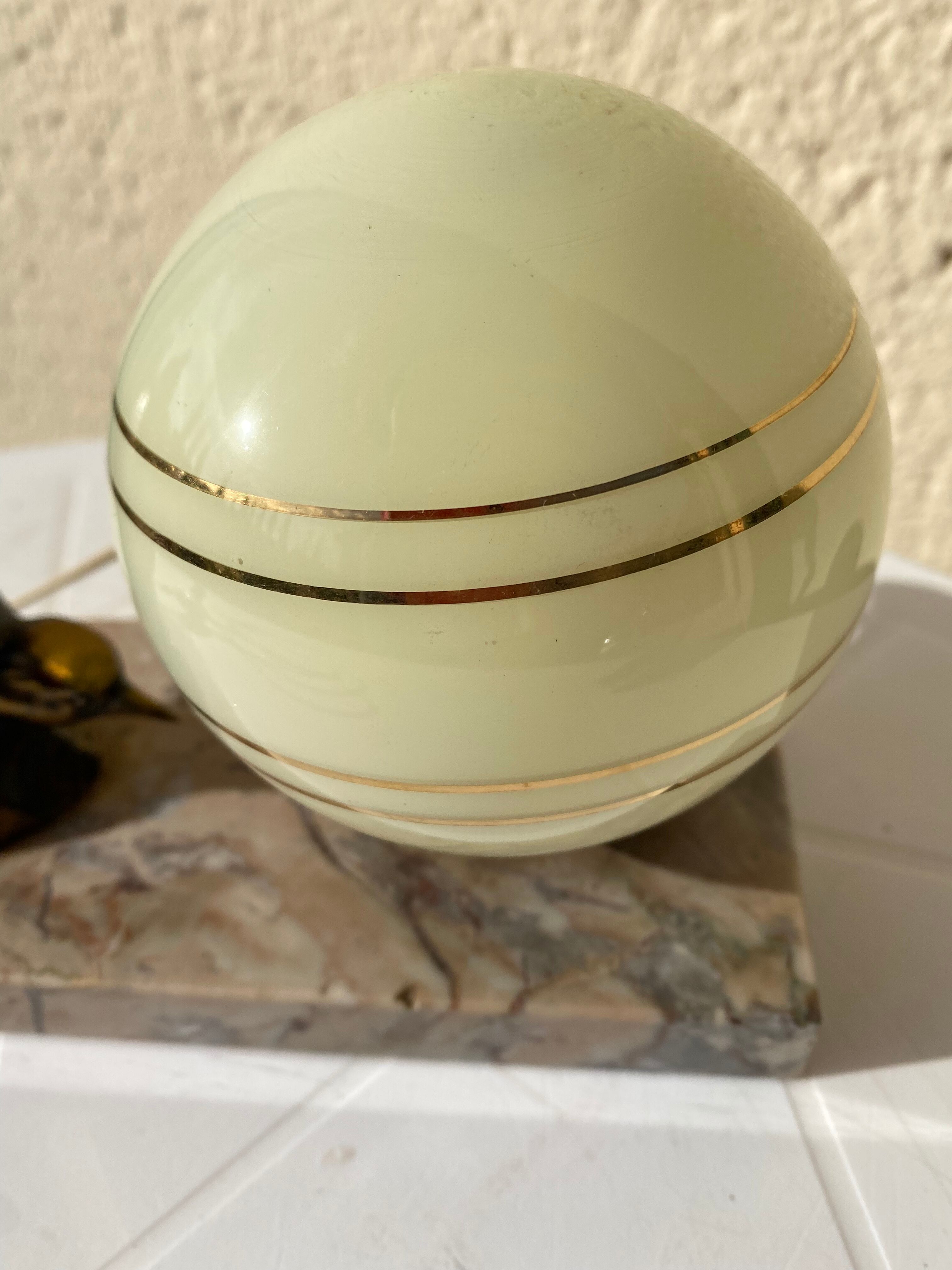 Vintage bird art deco lamp