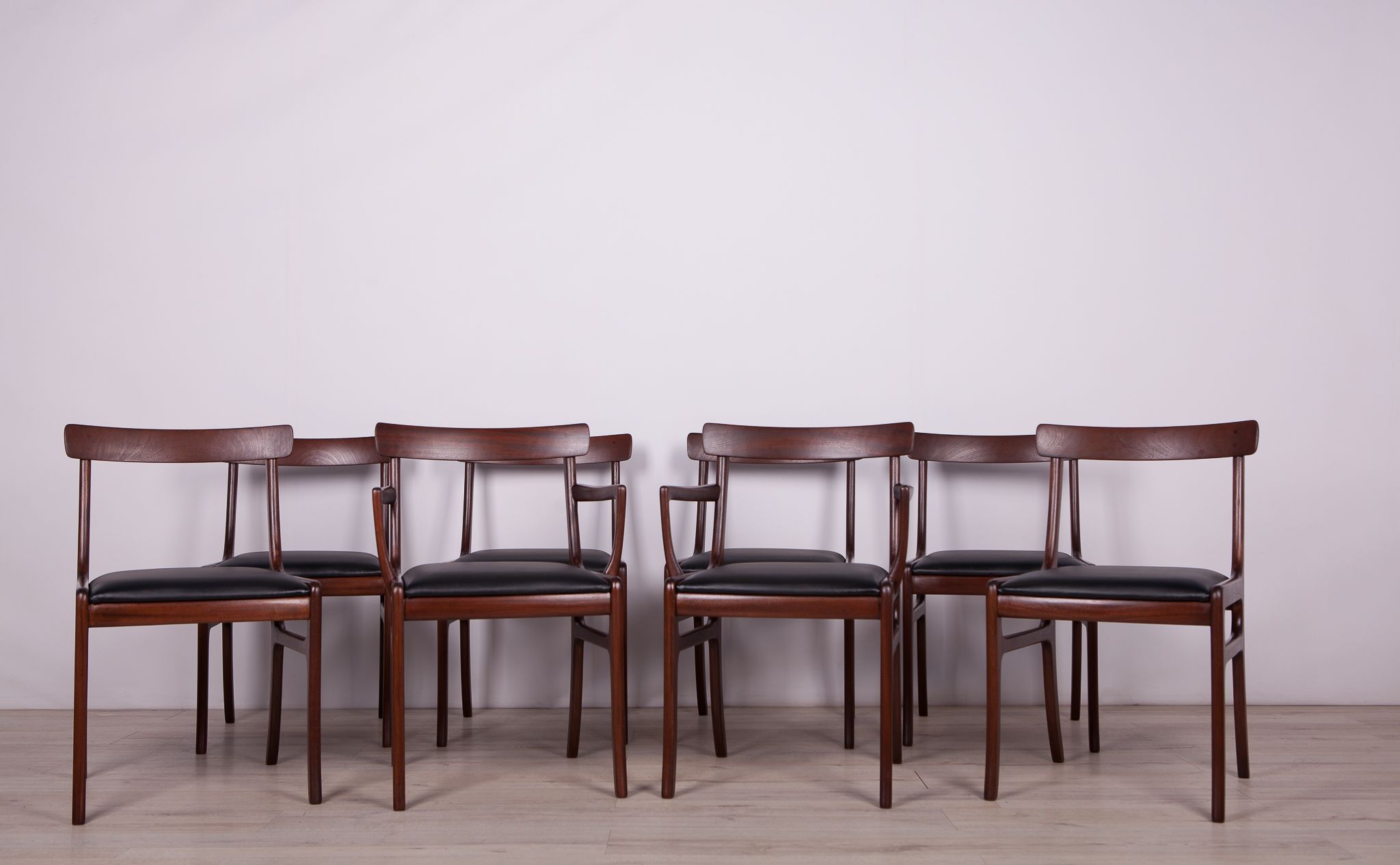 Set of 8 danish dining chairs by Ole Wanscher for Poul Jeppesens Møbelfabrik, 1960s