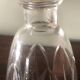 Carafe vintage en verre ciselé et numérotée
