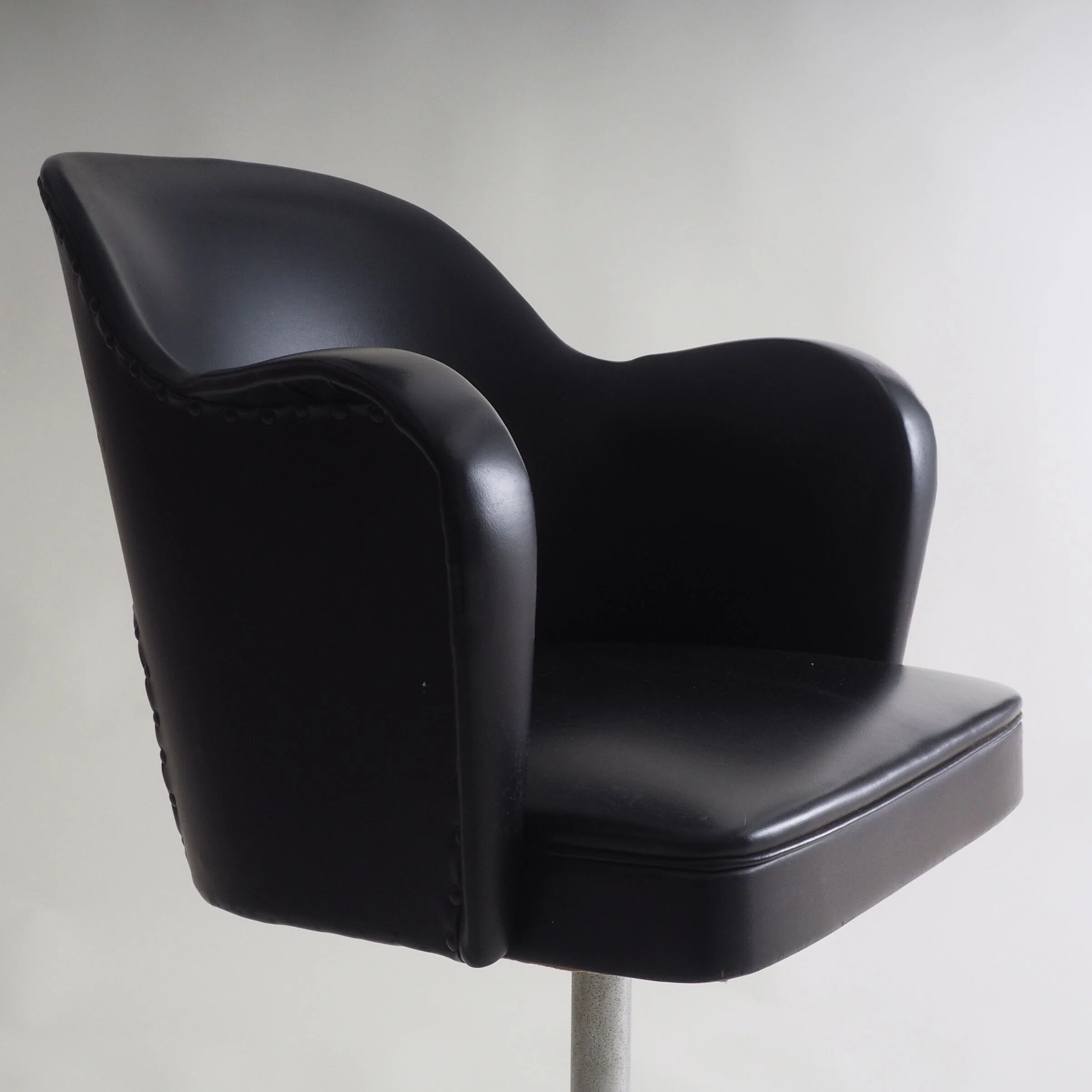 50s swivel armchair