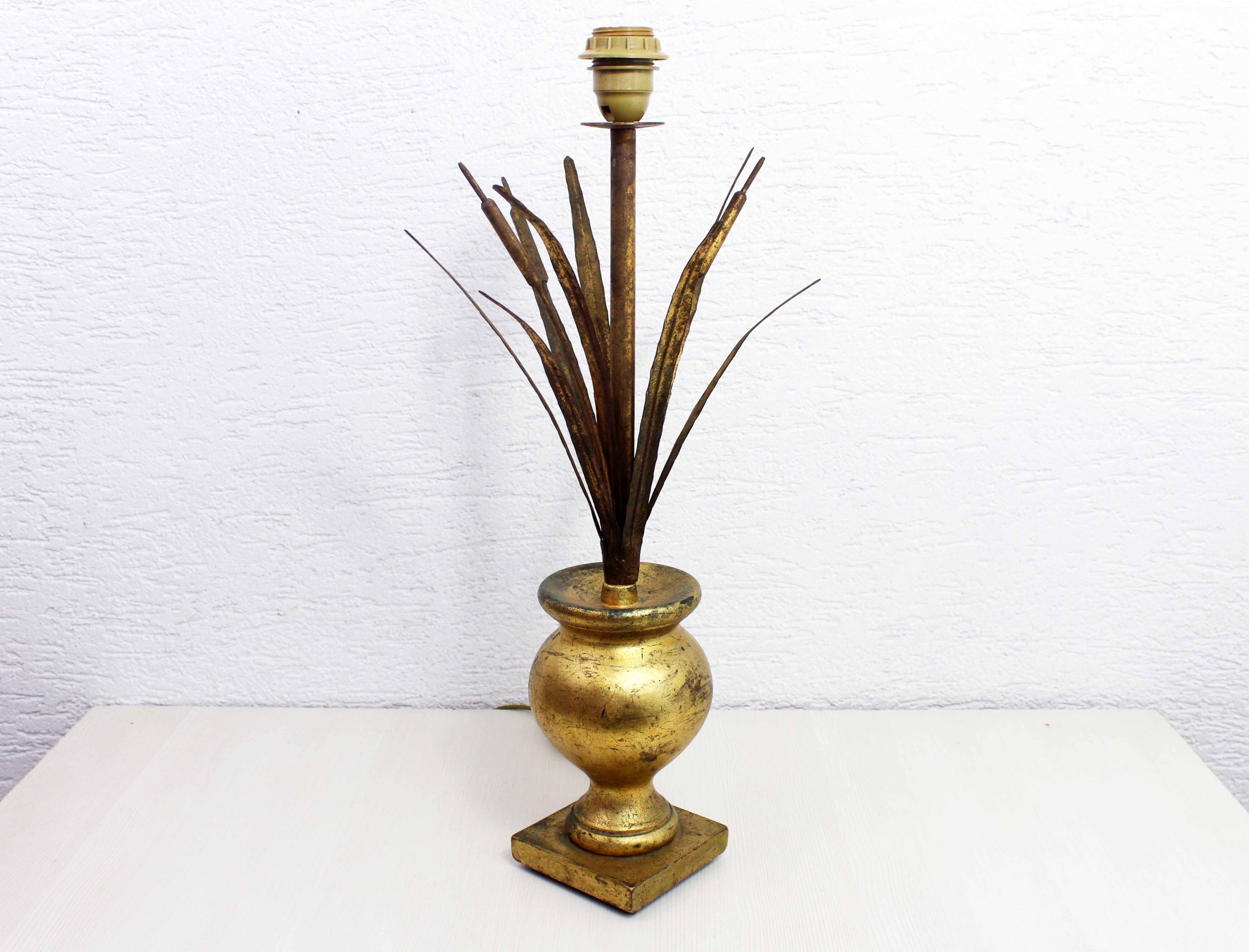 Golden wheat sheaf lamp base