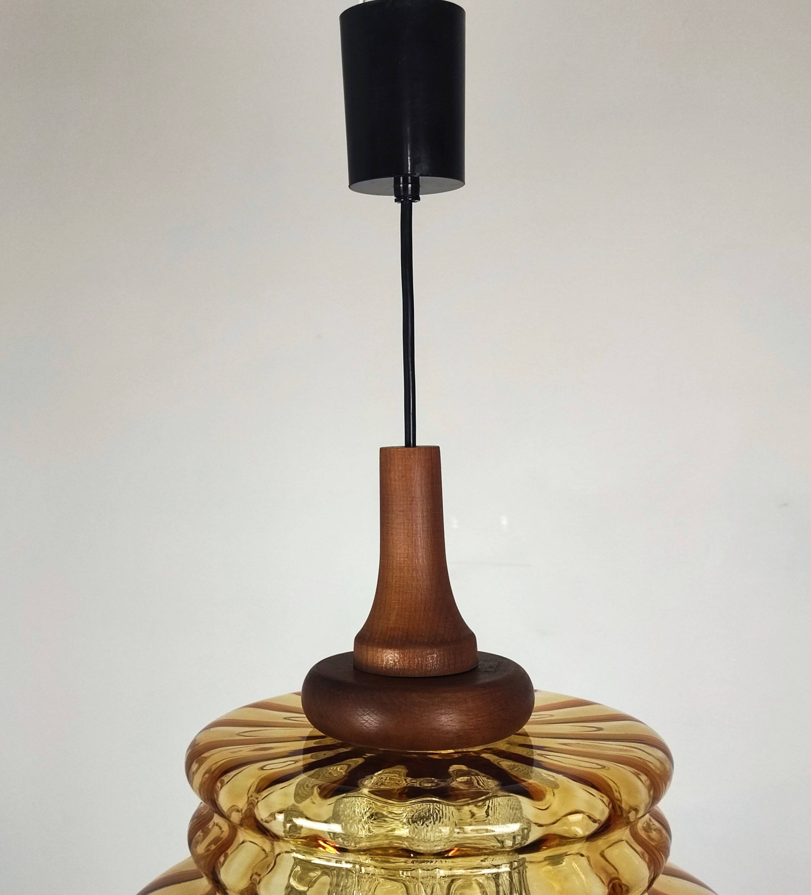 Vintage 70' pendant light