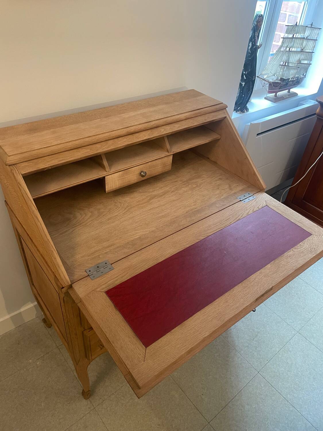 Shortbread secretary