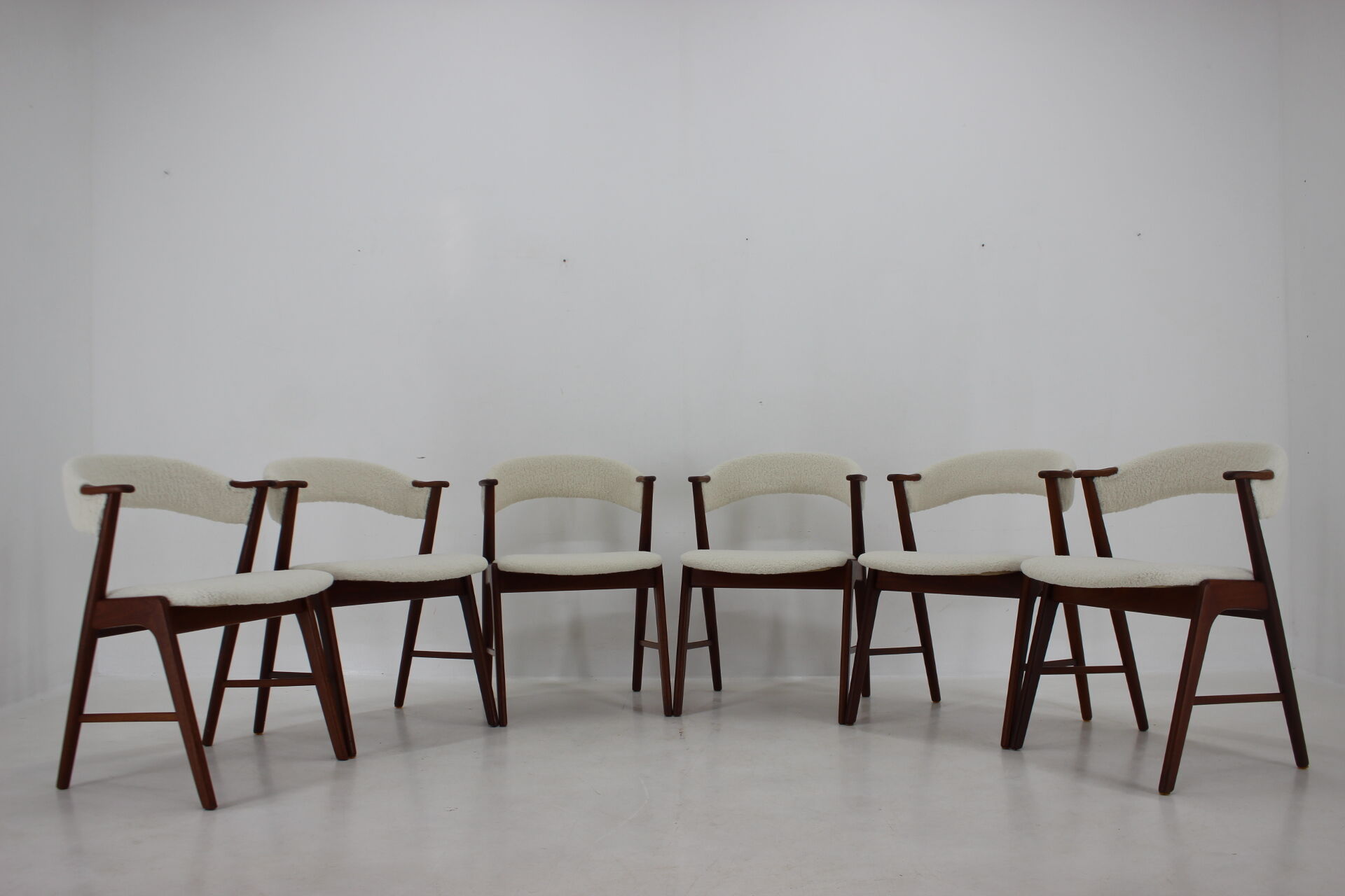 6 chairs in sheepskin fabric upholstery denmark