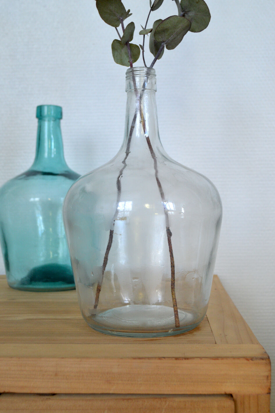 Transparent Lady Jeanne