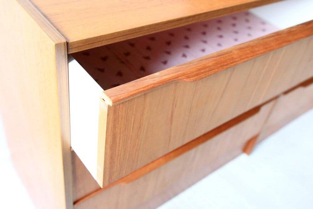 Danish teak sideboard, Mid-Century design 1960, 146 x 40 x 68 cm