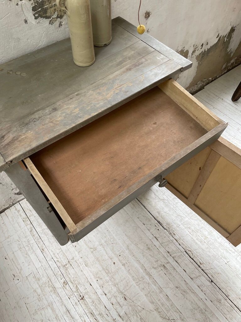 Confectioner furniture loom gray blue