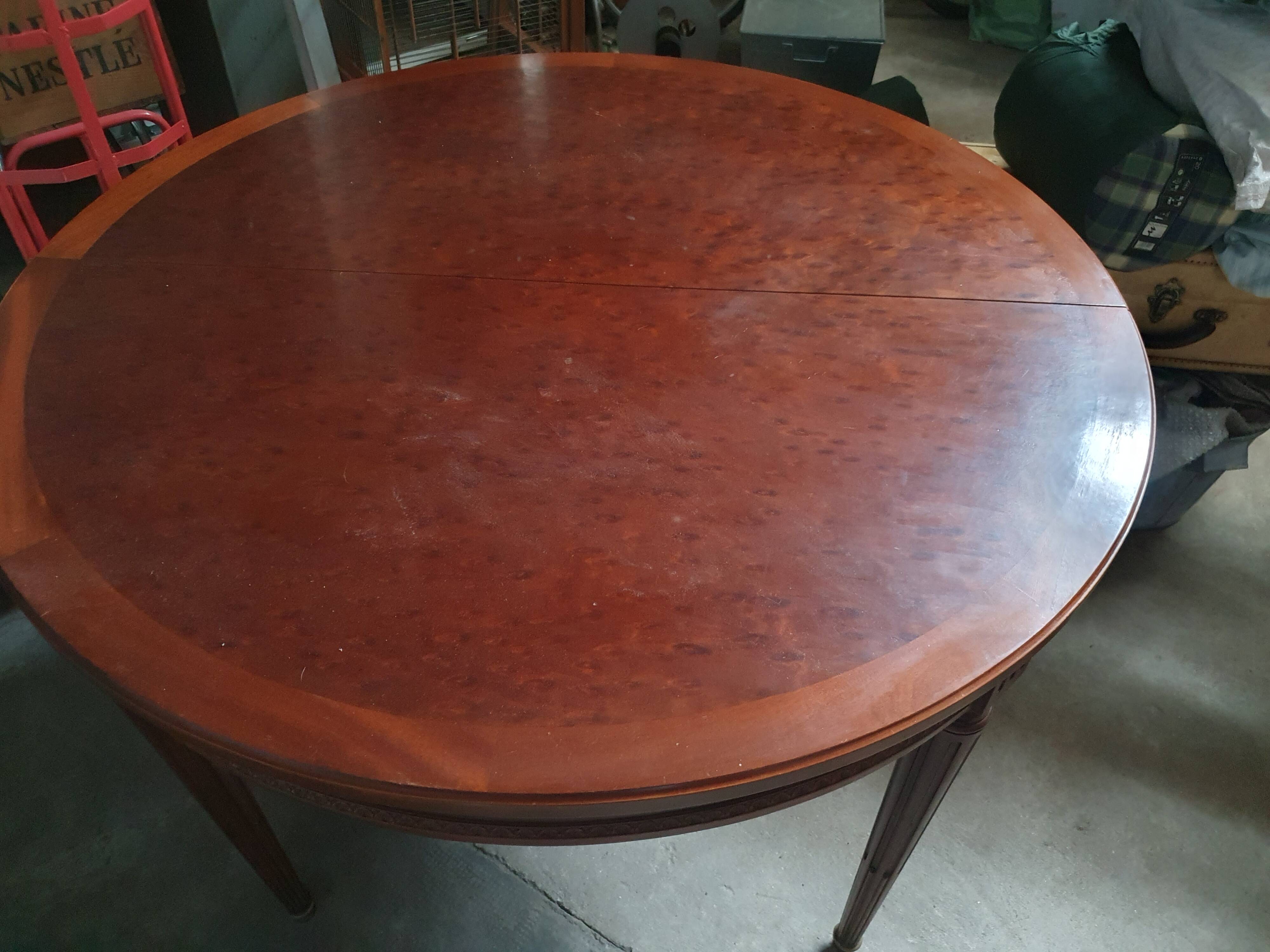 Louis XVI table in Cuban mahogany