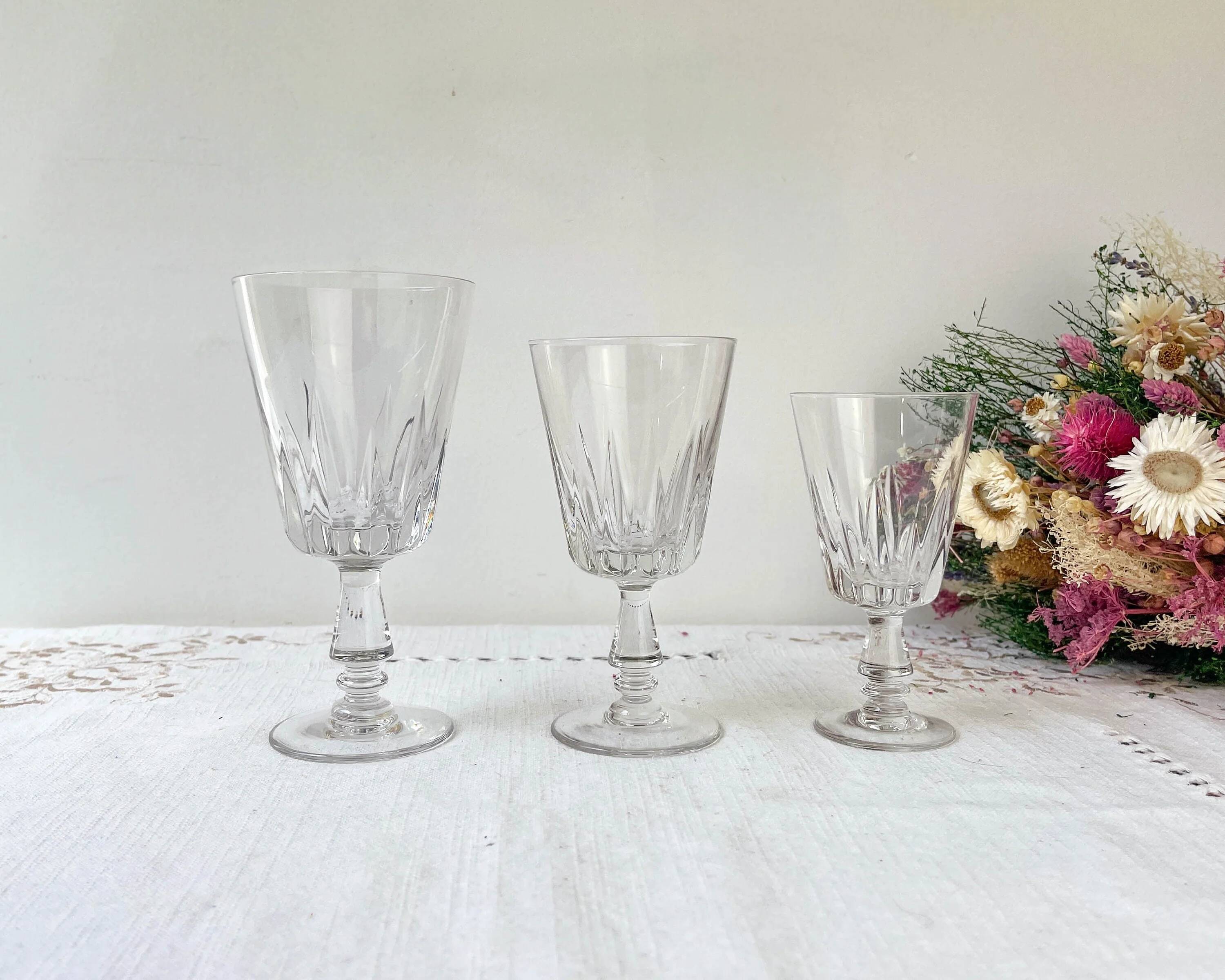 6 vintage white wine glasses