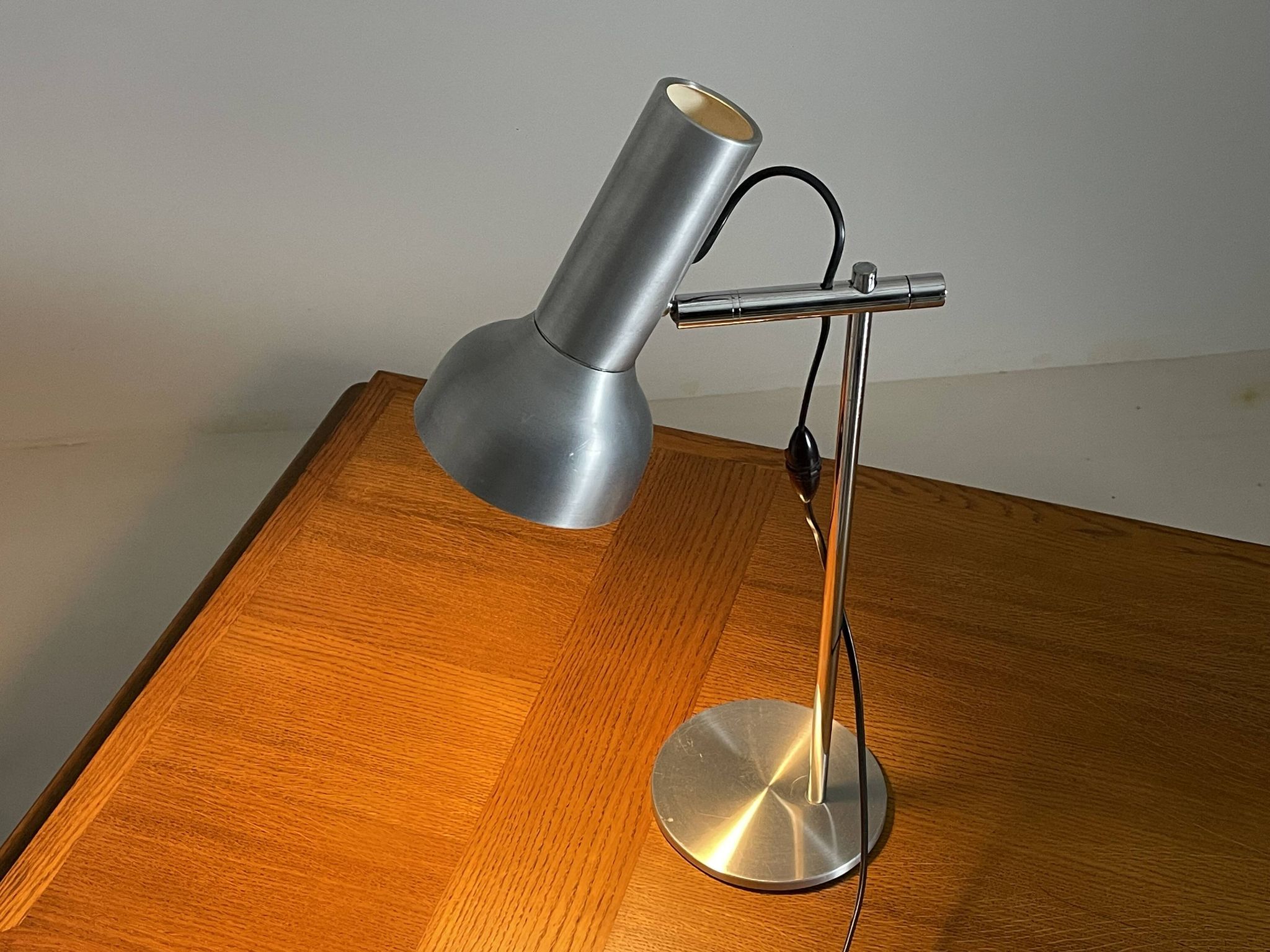 Lampe de bureau en métal des années 1970