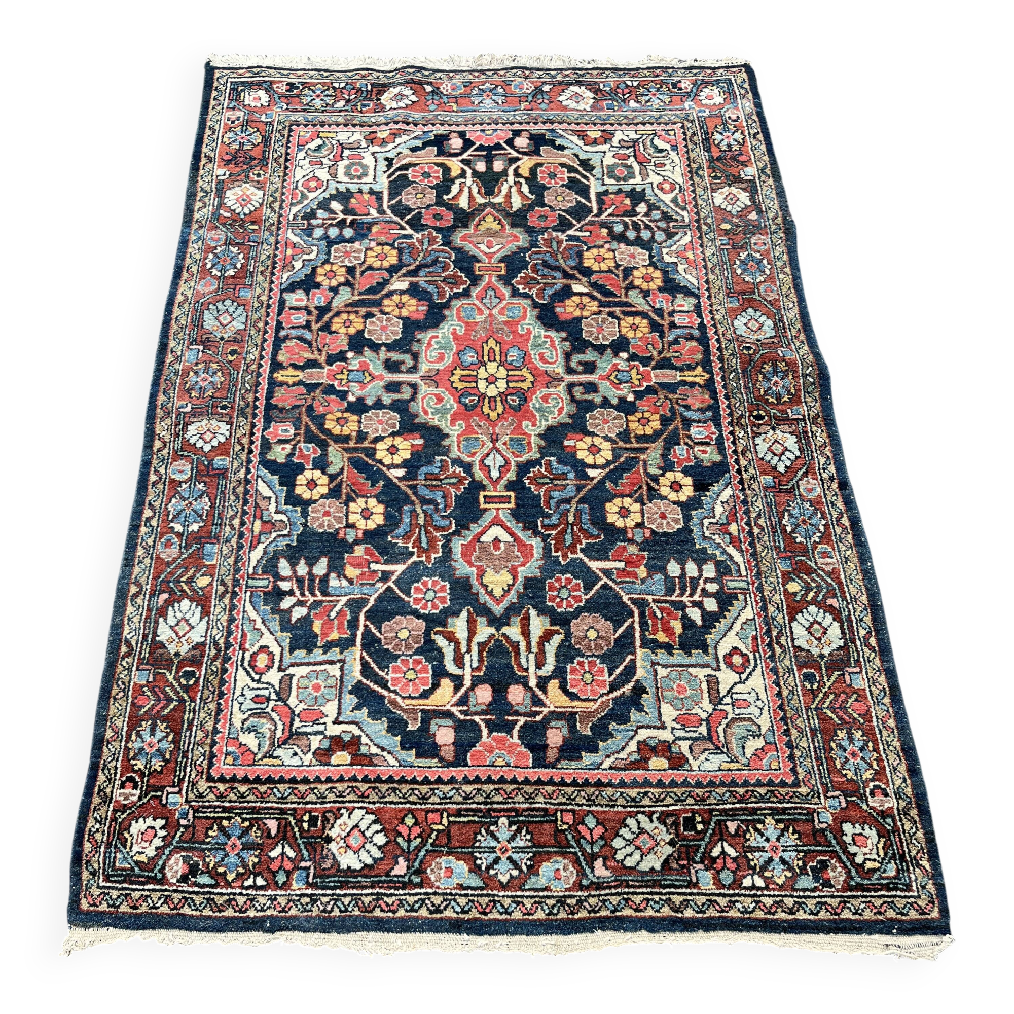 Tapis persan noué main – 200 x 125 cm