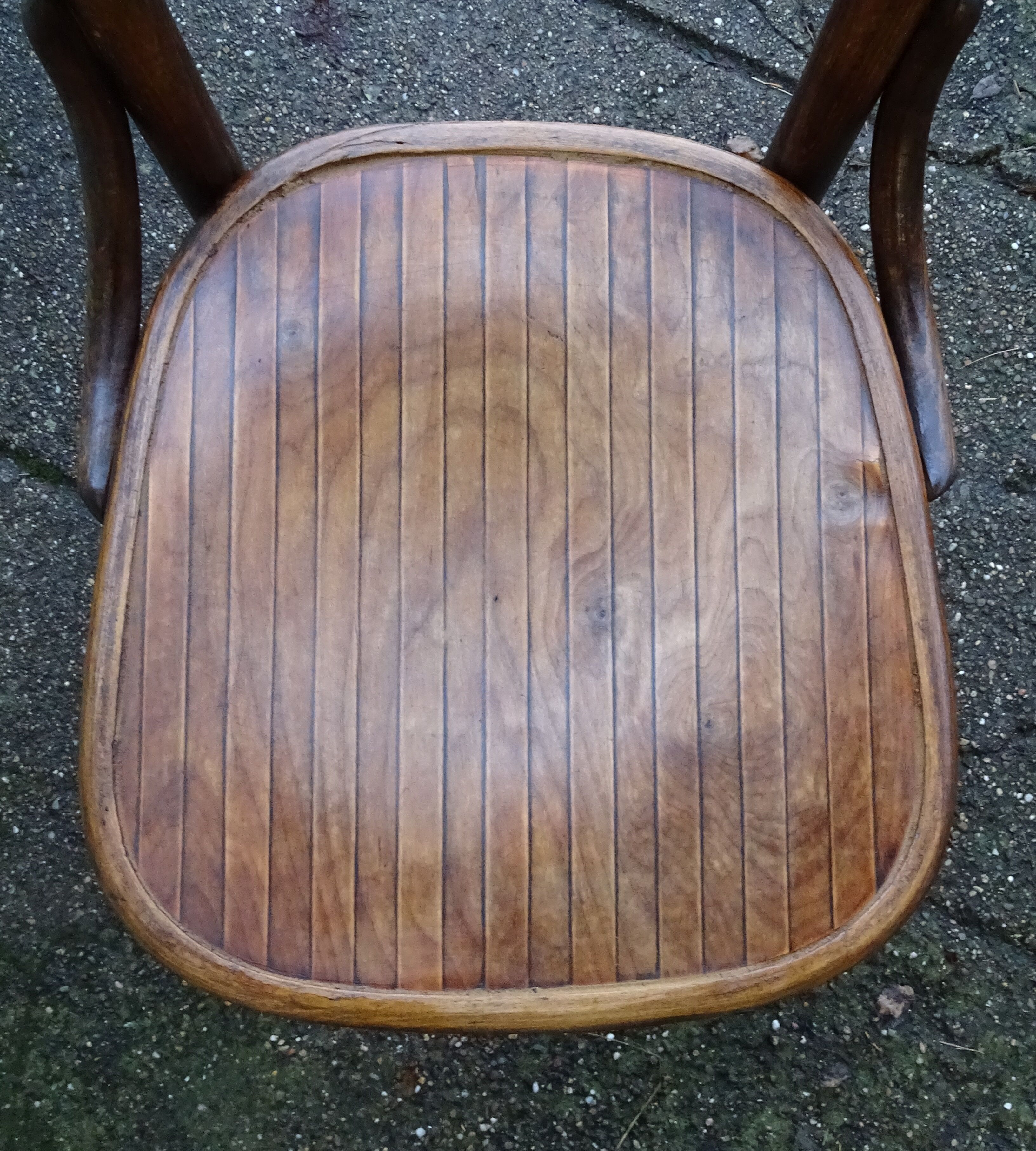 Bistrot Fischel chair seat wood 1930