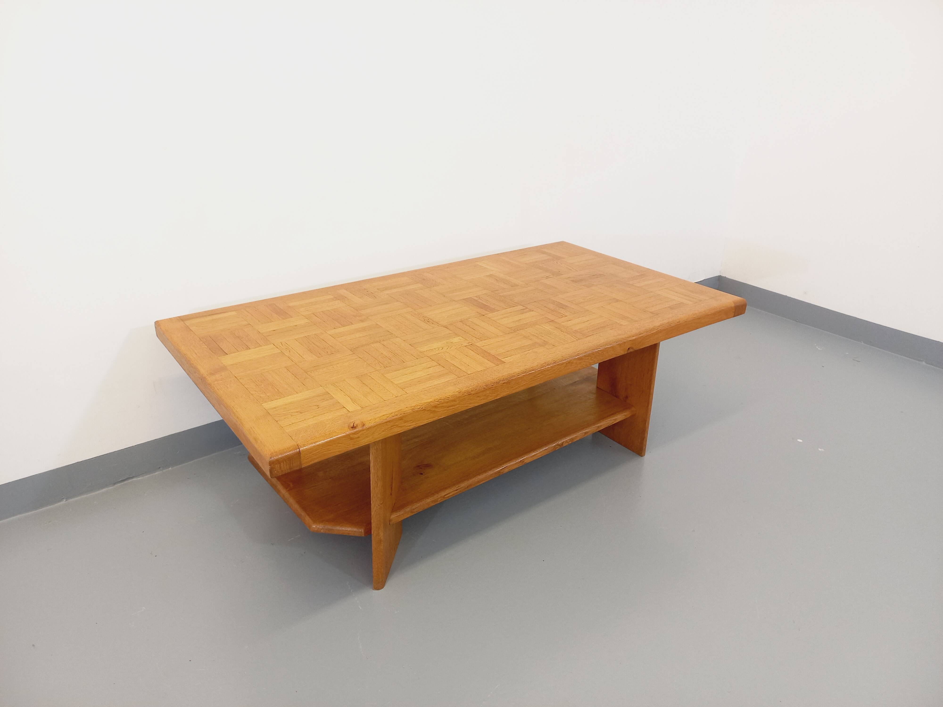 Vintage solid oak coffee table from the 70s 80s Perriand Regain Chapo style