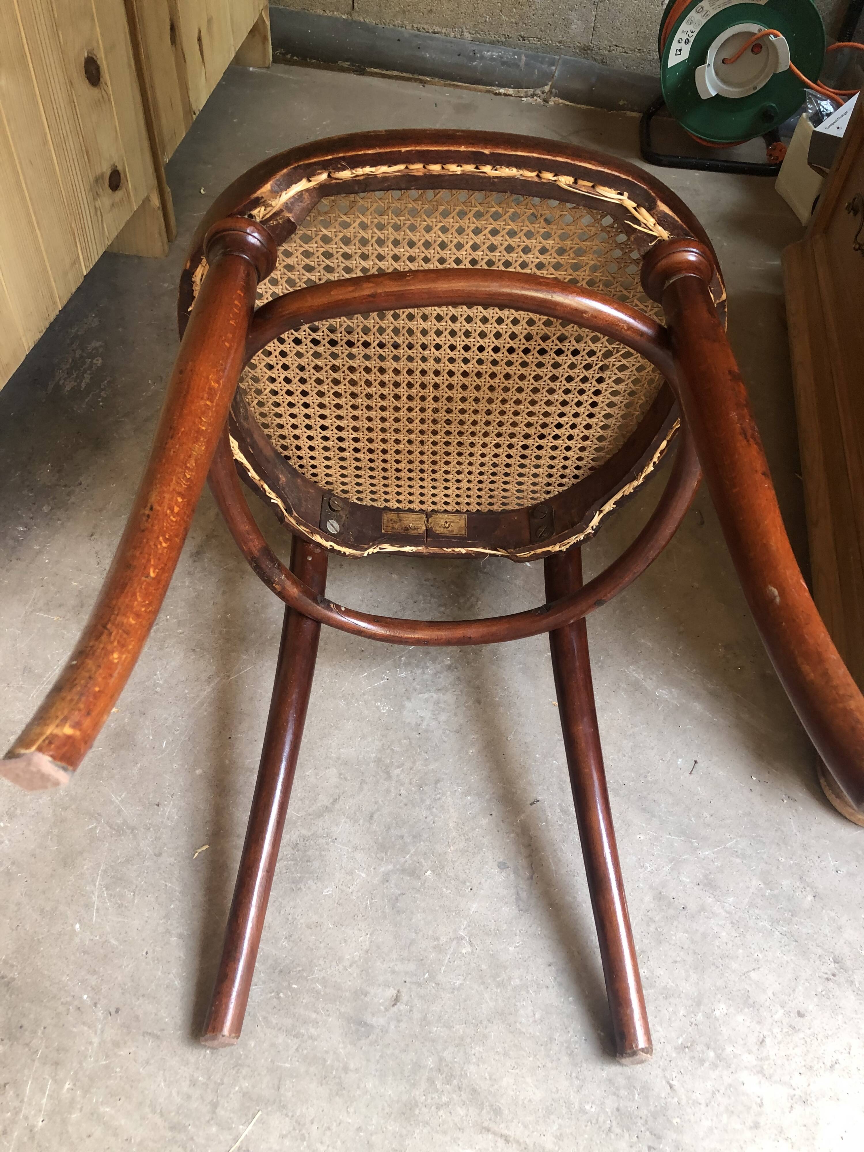 Thonet Bistro Chair n°11