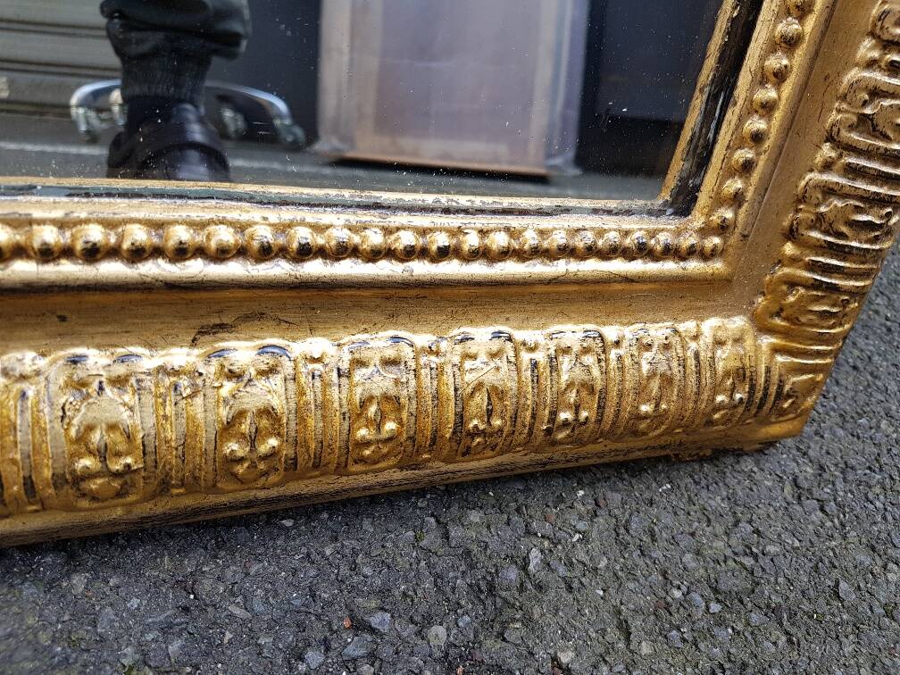 Golden mirror from the louis-philippe period in perfect condition