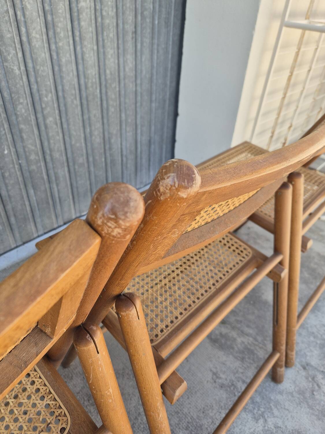 Set of 4 vintage Italian folding chairs in cane 1970s
