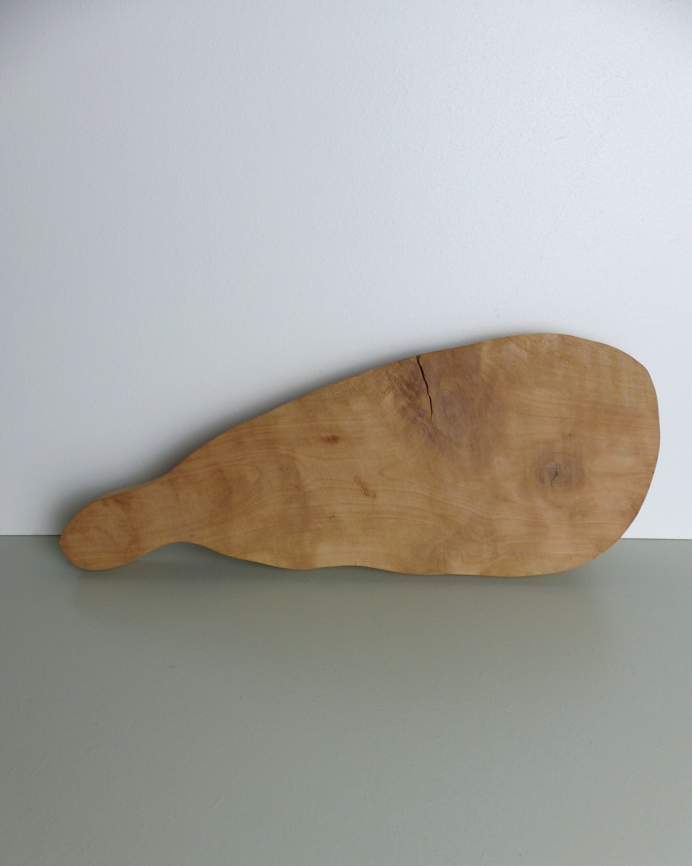 Cherry wood cutting board