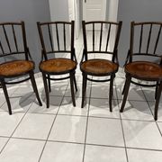 Set of 4 bentwood bistro chairs from the 1930s