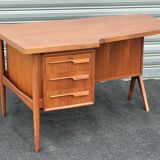 Exceptional Vintage Boomerang desk designed by Jacques Hauville 1960 p