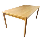 Vintage dining table in oak by Henning Kjaernulf for Vejle