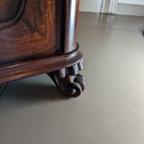 Mahogany chest of drawers with claw feet and mirror