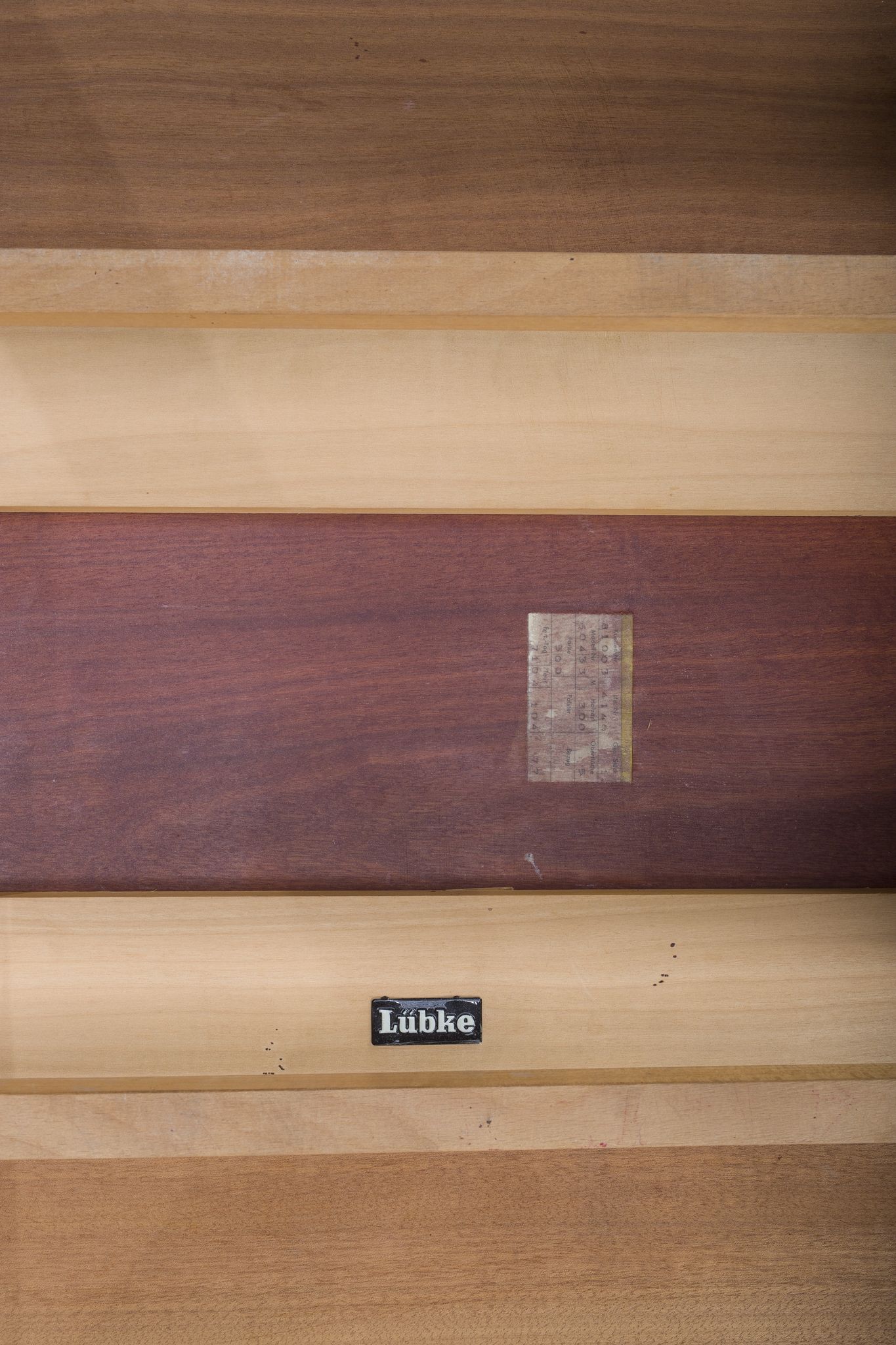 Table Lübke, 1960