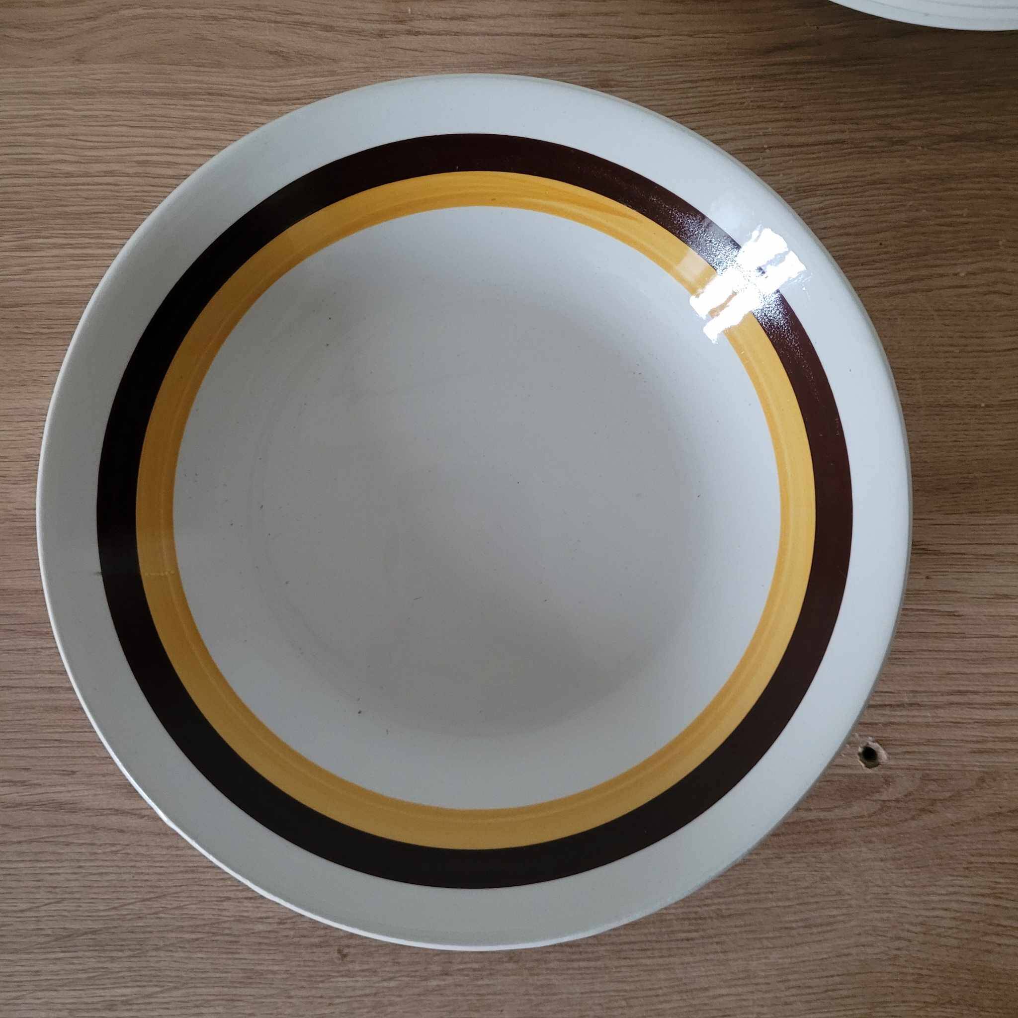 Set of 9 vintage 70s deep plates