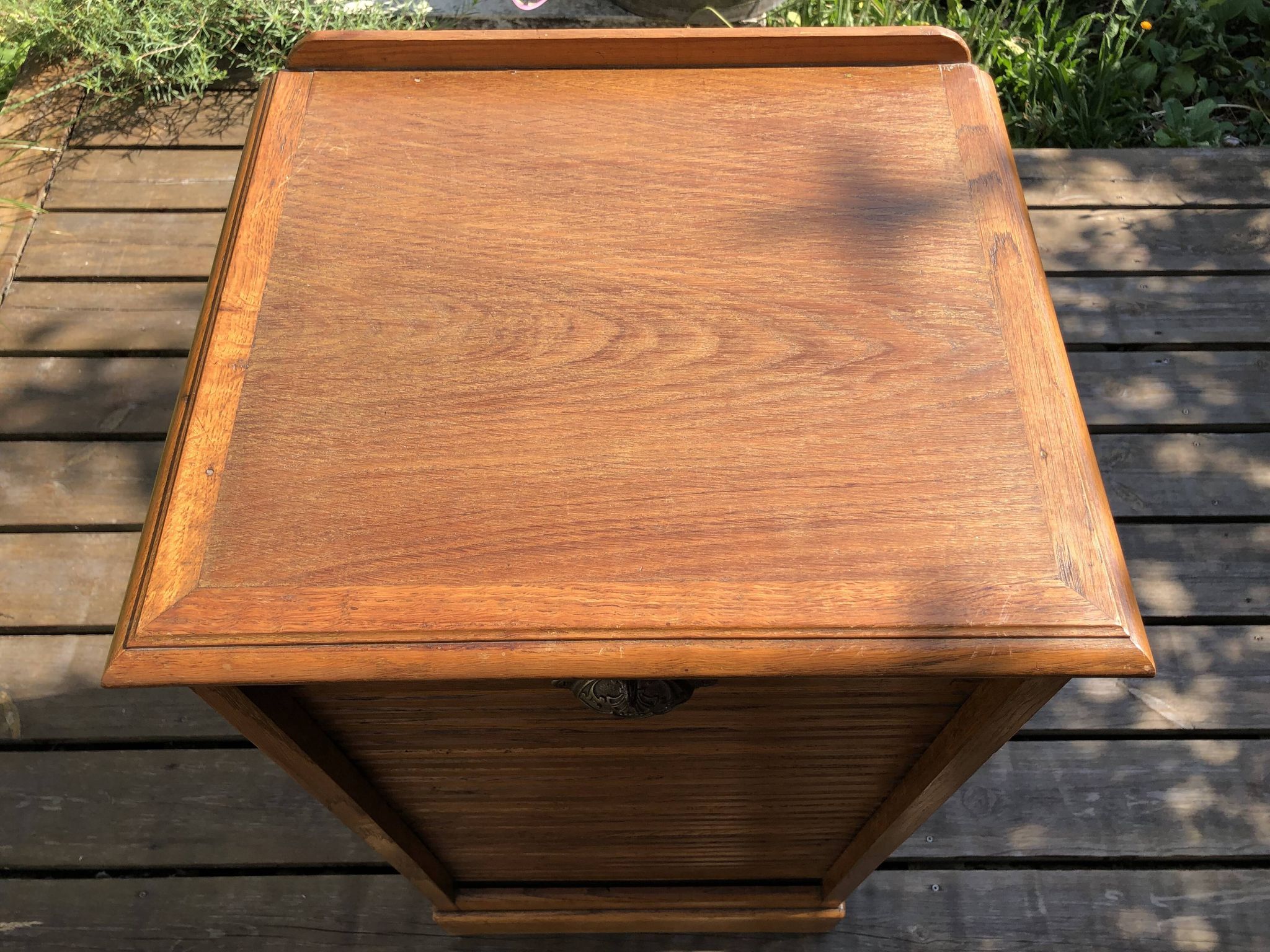 Superb cabinet with a first 20th century oak filing curtain, vintage furniture