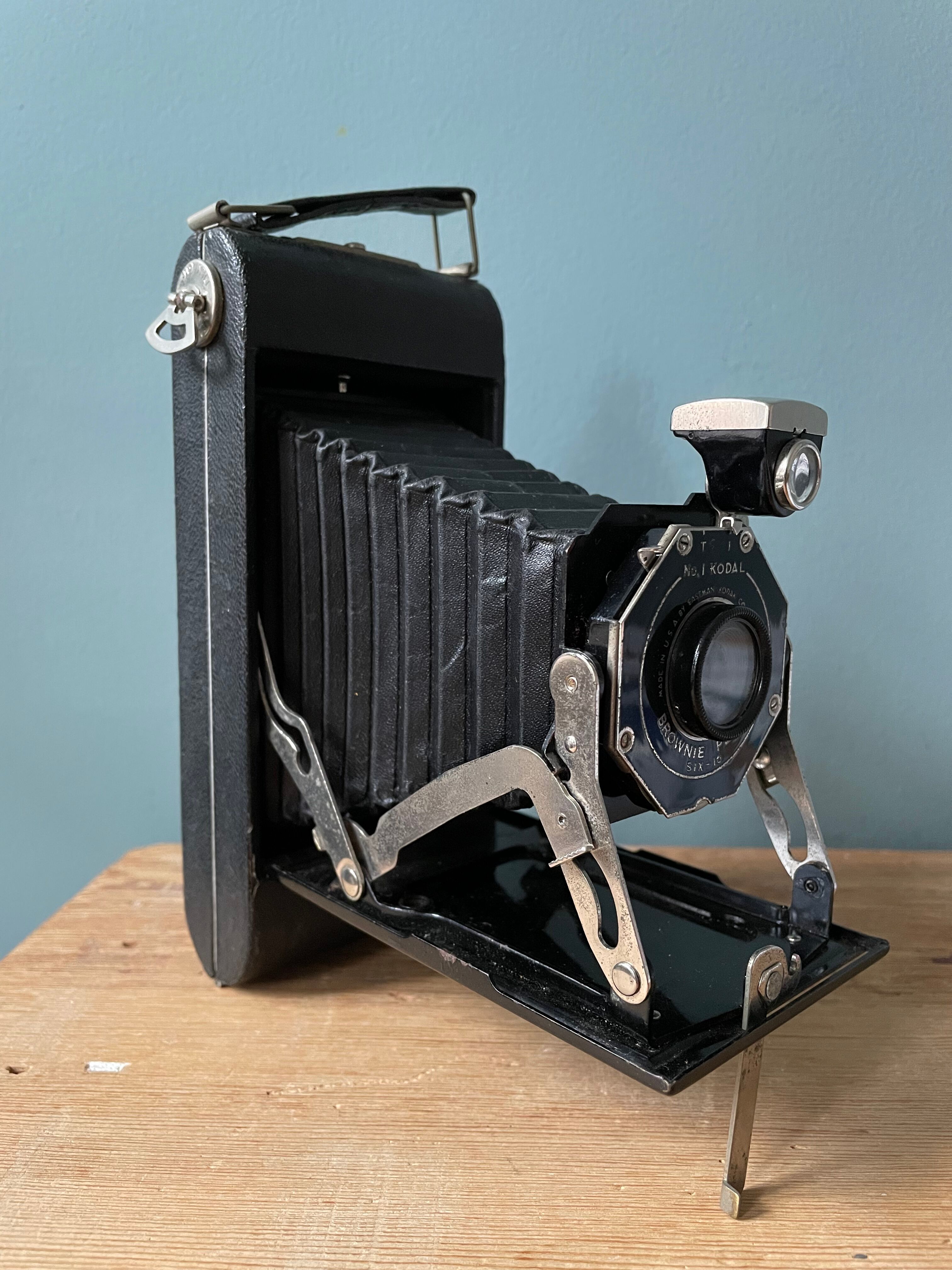 Old Kodak Brownie Six 16 folding bellows camera with leather case
