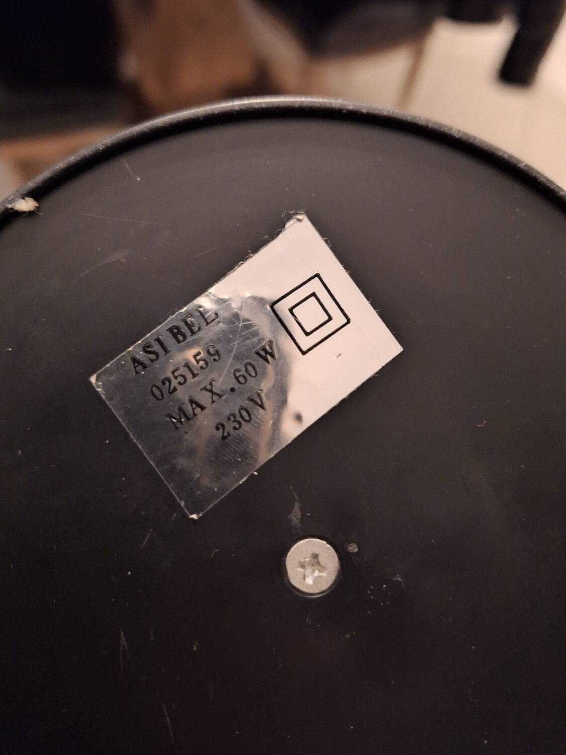 Memphis 80 style desk lamp