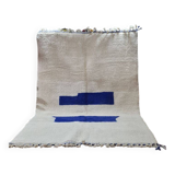 Minimalist Moroccan Berber Rug with Bold Blue Accents 300x200 cm