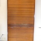 Cabinet administration curtains