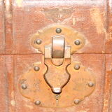 Old trunk trunk cabin travel cabin wooden vintage loft