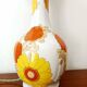 Lampe 1970 aux fleurs et abat-jour cuir sur mesure