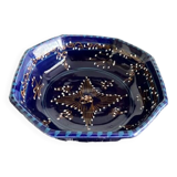 Octagonal cup