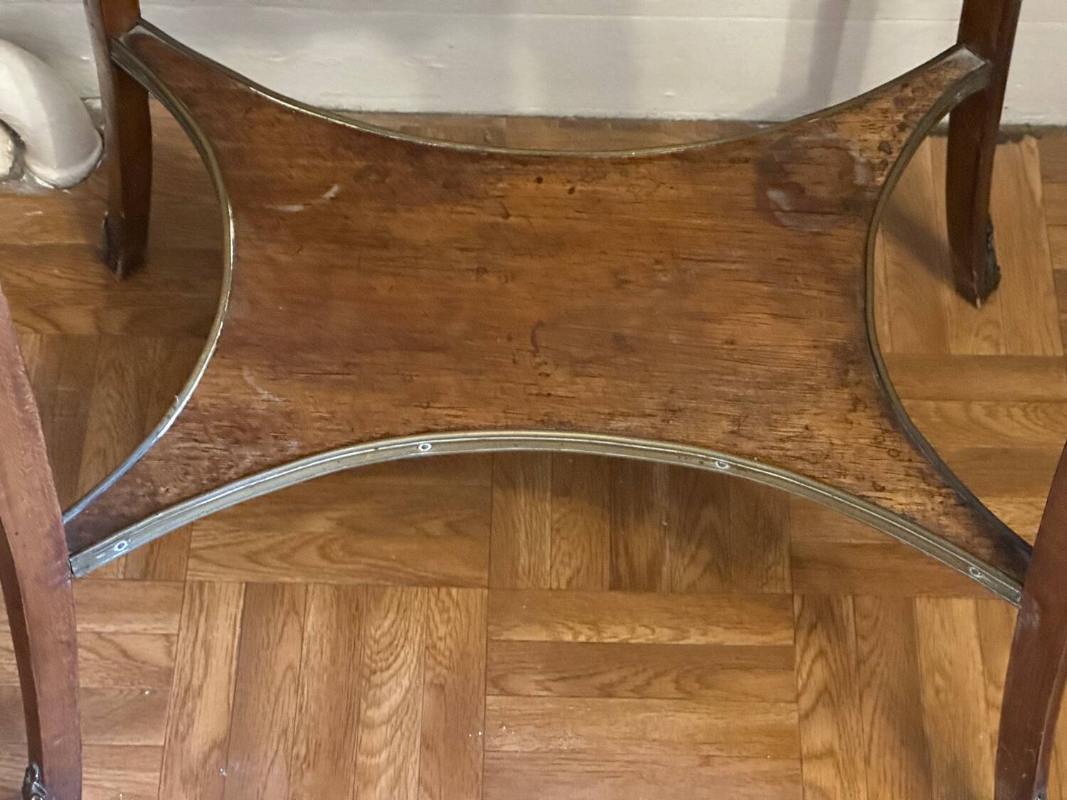 Table d’appoint avec Plateau en Marbre Style Louis XV - Fin 19 e