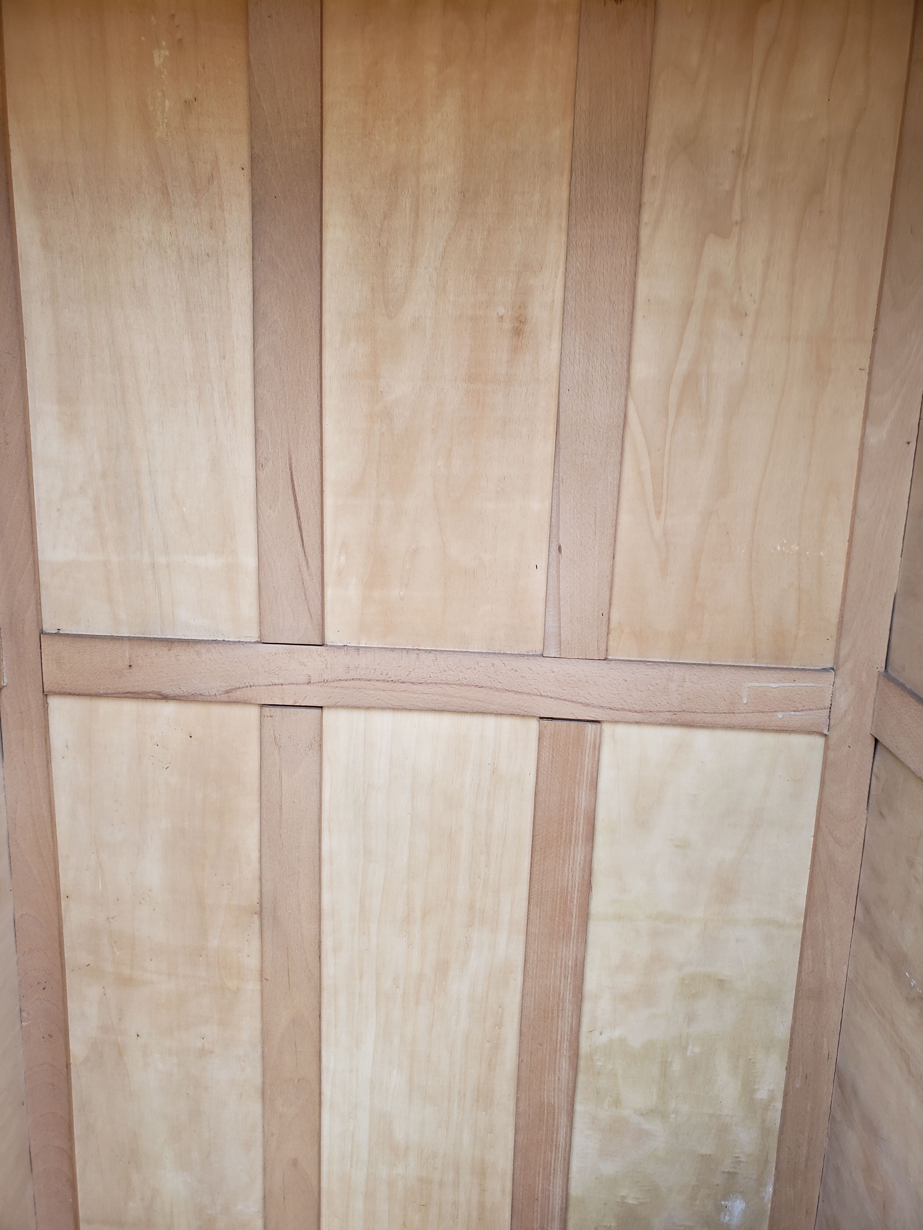 Parisian cabinet green deco art