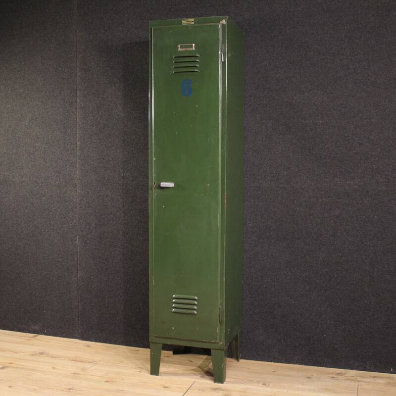 Italian green lacquered metal cabinet from the 1960s/70s