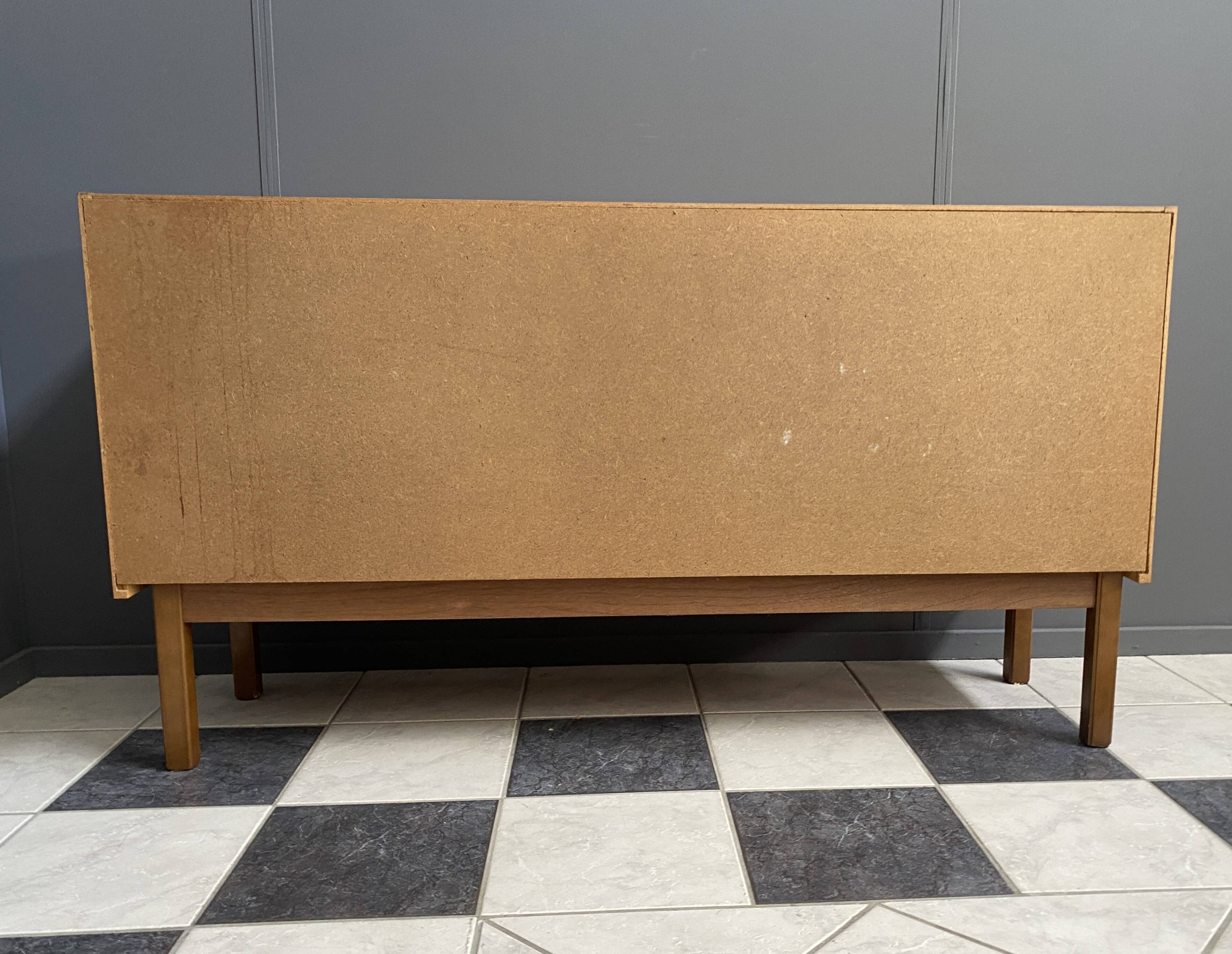 buffet en bois des années 1970