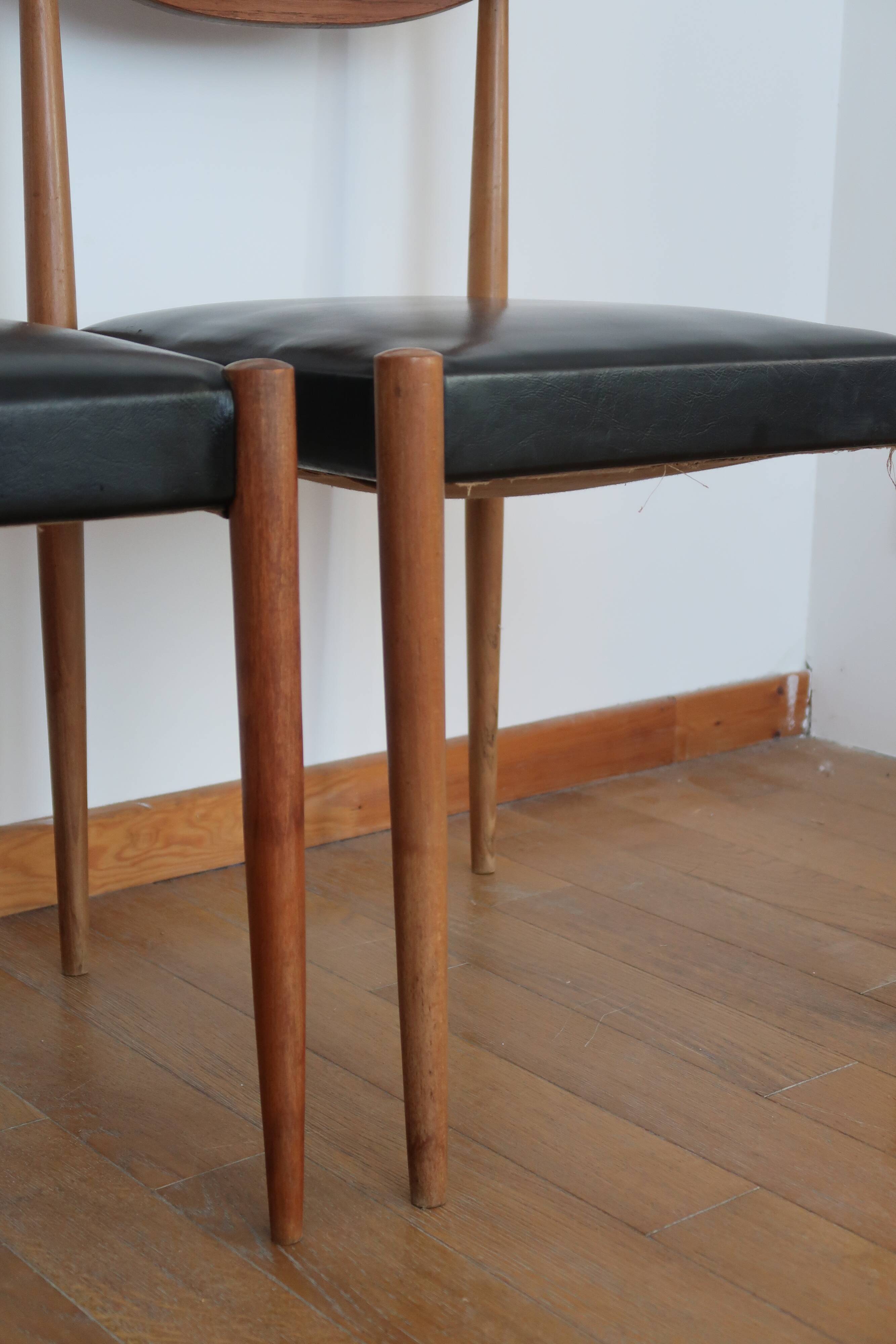 4 Scandinavian chairs skaï black